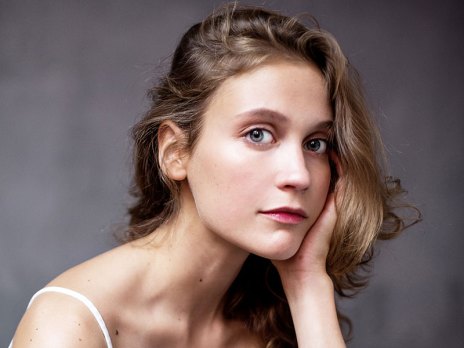 Анна Зайкова