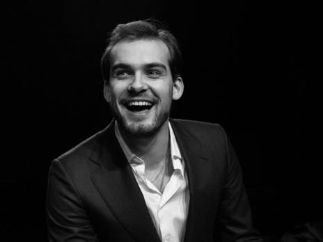 Андрей Гарист